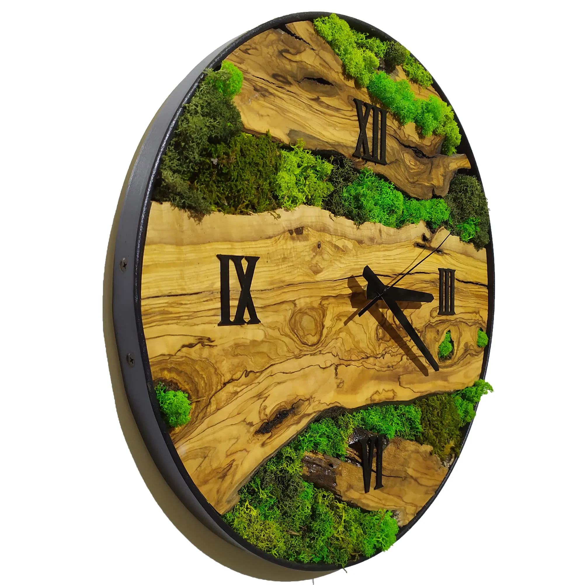 Moss Texture Wall Clock Detail