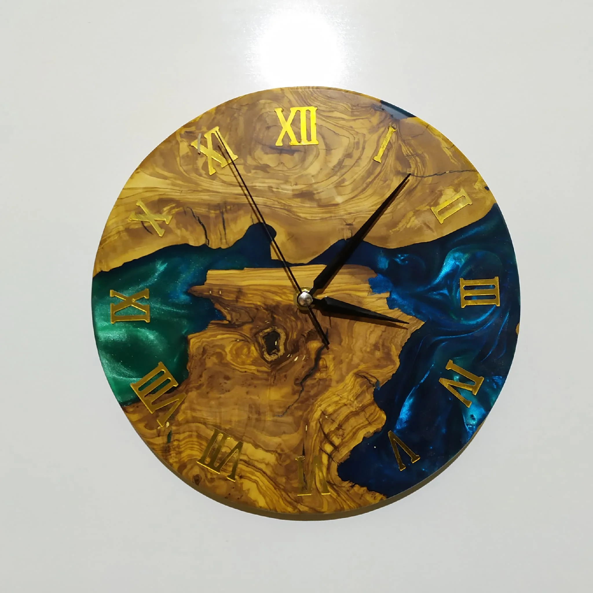 Olive wood epoxy wall clock with greenresin